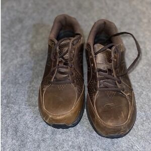 New Balance 928 Mens 8.5 4E Extra Wide Brown Leather Walking Shoes MW928BR